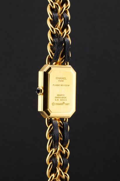 CHANEL
My first L
Ref : 1987
Circa: 1987.
Case:...