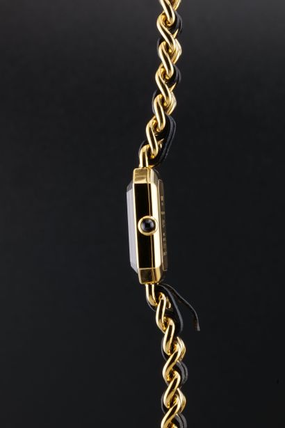 CHANEL
My first L
Ref : 1987
Circa: 1987.
Case:...