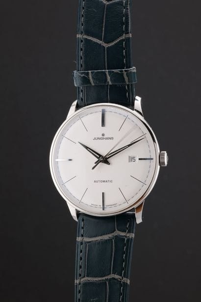JUNGHANS
Ref : 027/4019.02
Circa: 2020.
Case:...