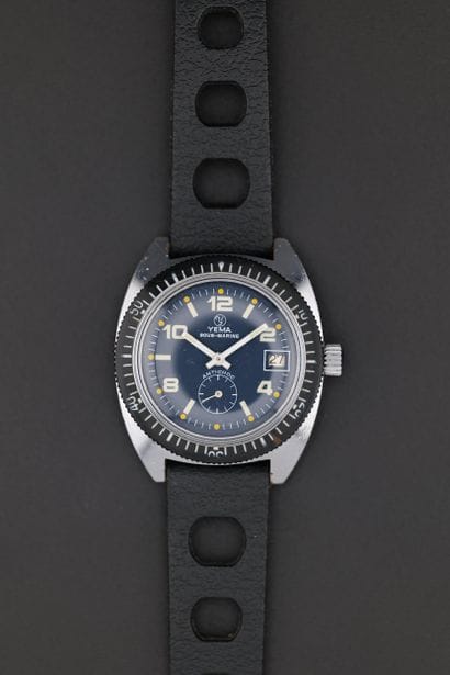 YEMA
Submarine
Circa: 1970.
Case: round steel,...