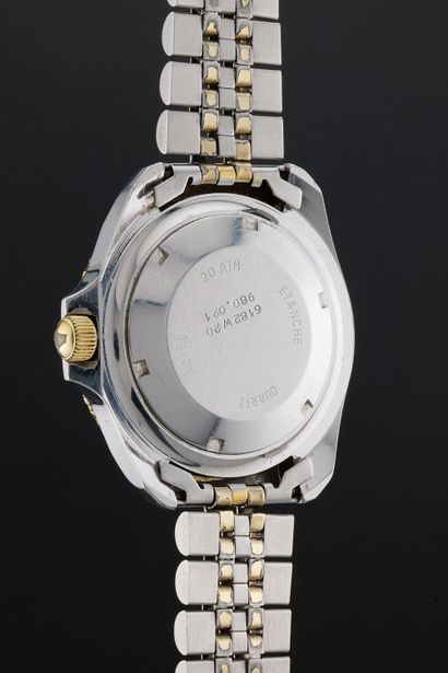 TAG HEUER
Plunger
Ref : 980.021
Circa: 1980.
Case:...