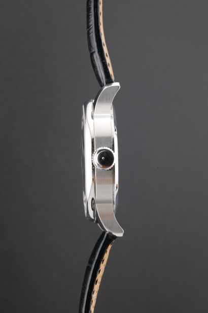 MEISTERSINGER
Single-needle
Ref : N°03
Circa:...
