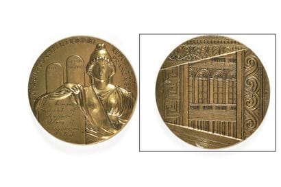 FRANCE.
Médaille en bronze par R. Mayot.
République...