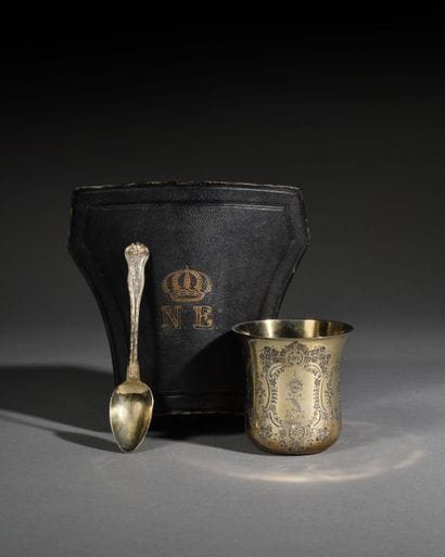 Timbale and spoon in vermeil,
the upper rim...