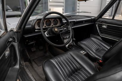 1971 PEUGEOT 504 CABRIOLET 
Sans réserve
•	Certificat...