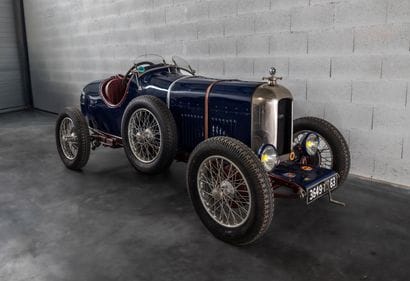C1925 	AMILCAR (reconstruction cycle car)
Carte...