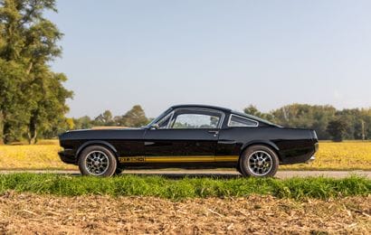 1965 FORD MUSTANG FASTBACK 
•	Série N°5T09C166947
•	Carte...