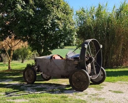 Reconstruction dans les années 80 d'une Helica...