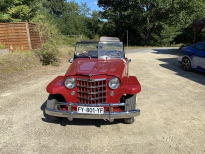 1950 Willys Jeepster
Châssis n° 1128C
• Carte...
