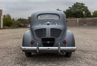 1952 Renault 4CV
•	Carte grise française
•	Châssis...