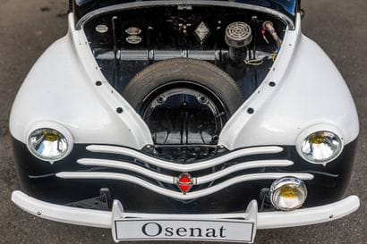 1954 Renault 4CV PIE 
•	Numéro de série :...