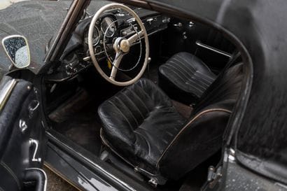 1960 MERCEDES-BENZ 190 SL

Châssis n° 12104010016263...