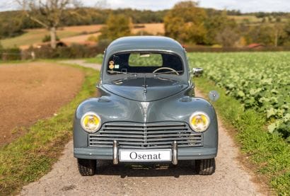 1959 PEUGEOT 203 « fourgonnette tôlée »
Carte...