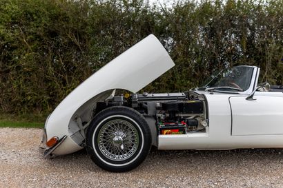 1963 Jaguar Type E Série 1 3.8
• Châssis...