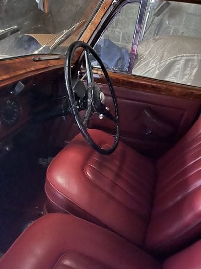 1954 BENTLEY R TYPE 
SANS RESERVE
• Document...