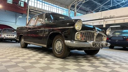 1960 SIMCA VEDETTE CHAMBORD V8
•	Carte Grise...