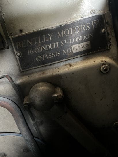 1954 BENTLEY R TYPE 
SANS RESERVE
• Document...