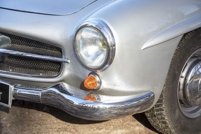 1960 MERCEDES-BENZ 190 SL (Hard-Top)
•	Carte...