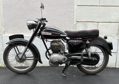1957 TERROT
Type : OSSD
N° série : 427183
Carte...