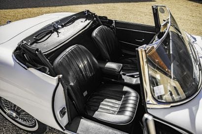 1967 JAGUAR TYPE E 4.2 CABRIOLET SÉRIE 1
•	Carte...