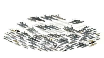 approx. 1/1250th, Neptun Modell
and miscellaneous...