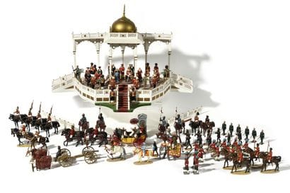 Britains and miscellaneous
Amphitheatre Dais,...