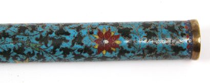 CHINA, 19th CENTURY
Opium pipe in gilt bronze...