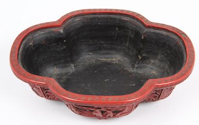 CHINA, END OF THE 19th CENTURY
Small four-lobed...