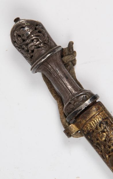 TIBET, 19th CENTURY 
Dagger with straight,...