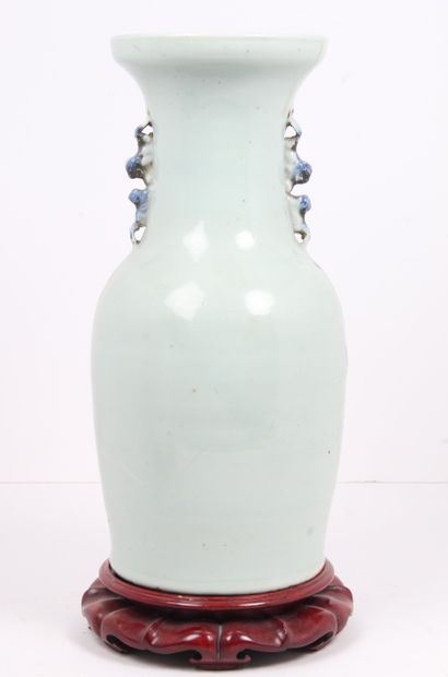 CHINA, END OF THE 19th CENTURY
Two pendant...