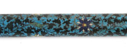 CHINA, 19th CENTURY
Opium pipe in gilt bronze...
