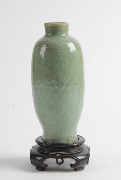 CHINA, MING PERIOD, 15th-16th CENTURY
Oblong,...