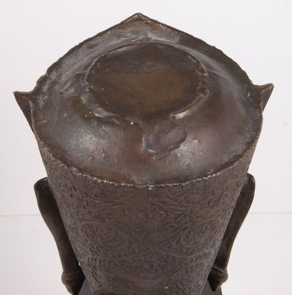 VIETNAM, CIRCA 1920-1930
Bronze Buddha head...