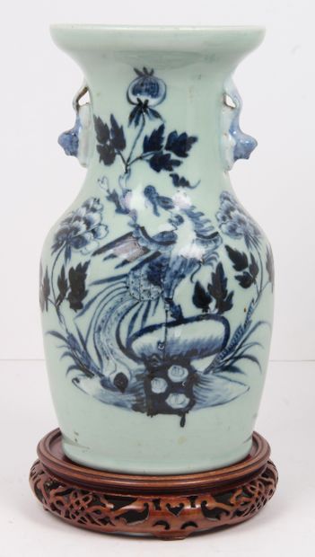 CHINA, END OF THE 19th CENTURY
Two porcelain...