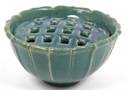 VIETNAM, BÎEN HOÀ, CIRCA 1930-1940
A green...