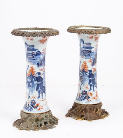 CHINA, 18th CENTURY
Pair of blue-white porcelain...