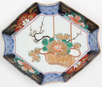 JAPAN, CIRCA 1900
Set of six tea ceremony...
