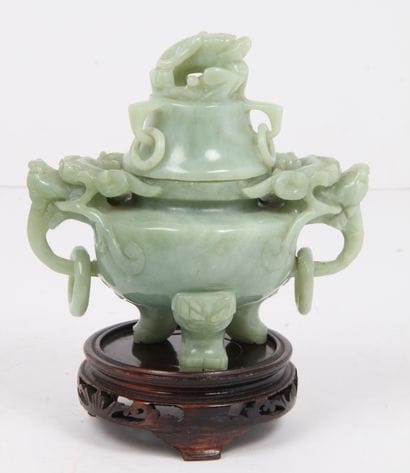 CHINA, 20th CENTURY
Serpentine-covered tripod...