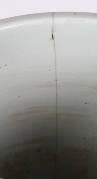 CHINA, 20th CENTURY
Large cylindrical vase,...