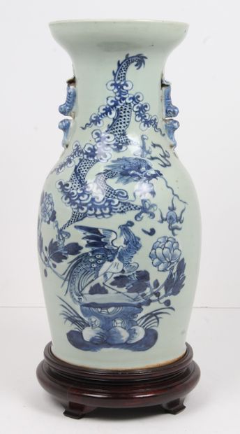 CHINA, END OF THE 19th CENTURY
Two porcelain...