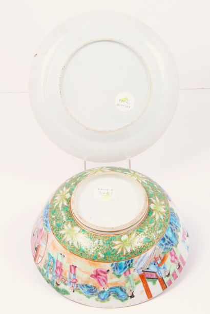 CHINA, CANTON, END OF THE 19th CENTURY
Bowl...