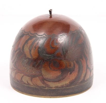 JAPAN, EARLY MID-20th CENTURY
Small hemispherical...