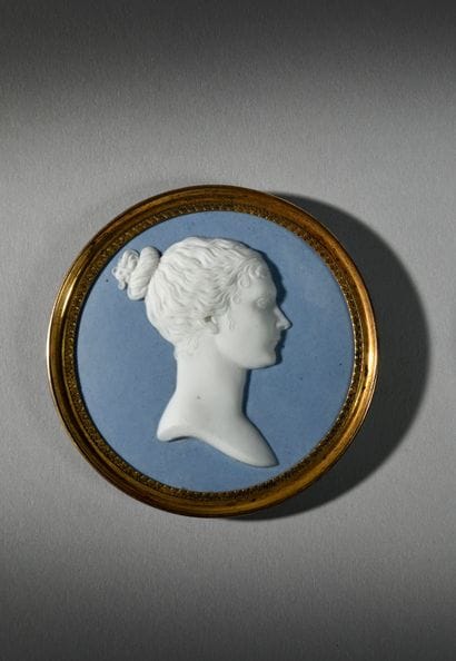 Sèvres 
Bisque medallion with bas-relief...