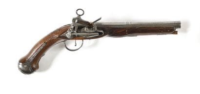 Pistolet d’arçon espagnol à silex.
Canon...