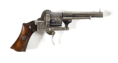 Revolver à broche Lefaucheux, six coups,...