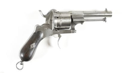 Revolver à broche Lefaucheux, six coups,...