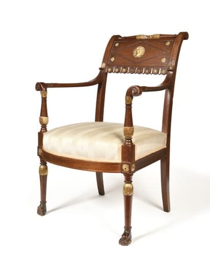 Armchair
in mahogany, mahogany veneer and...