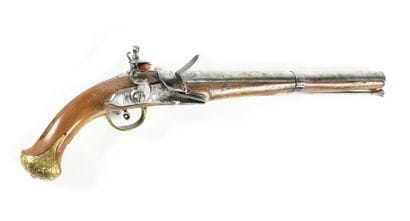 Pistolet d’arçon à silex, des Balkans.
Canon...