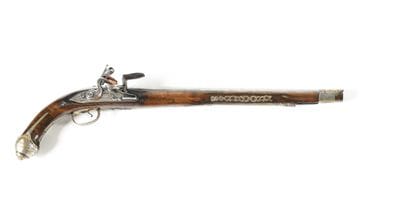 Long pistolet d’arçon à silex, ottoman.
Canon...