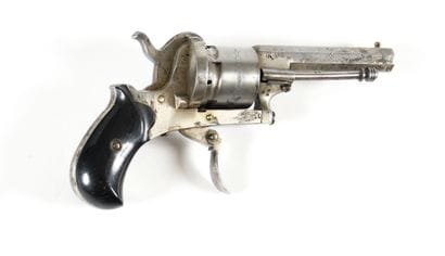 Revolver à broche American Guardian model...